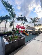 Unistay Coast Res R38 with Bal-Sunset Vw