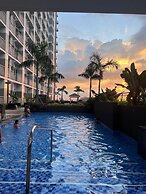 Unistay Coast Res R38 with Bal-Sunset Vw