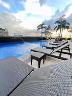 Unistay Coast Res R38 with Bal-Sunset Vw