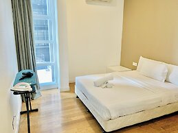 WELL-SHAPED Suites At PLATINUM KLCC