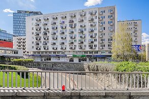 Lumina 2-room apart near Złote Tarasy