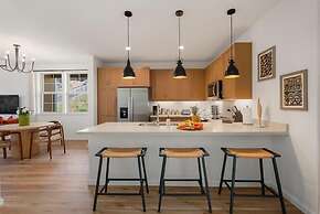 @marbella Lane - Blissful Studio in Makaha