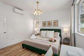 @marbella Lane - Blissful Studio in Makaha