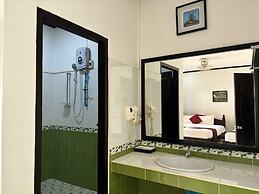 Central Hotel Vang Vieng