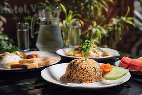 Central Hotel Vang Vieng