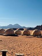 Rum moonlight luxury camp