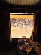 Rum moonlight luxury camp