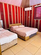 Rum moonlight luxury camp