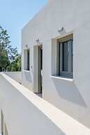 Apeiron Perissa by Apeiron Hotels