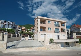 Luxury Apartments Ivanovic