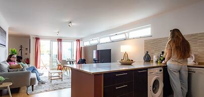 Olis House in Angra do Hero smo