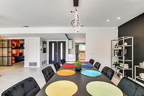 Mtn Views & Outdoor Oasis: Palm Springs Getaway