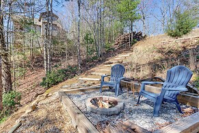 Couple's Retreat: Mtn-view Cabin in Blue Ridge!