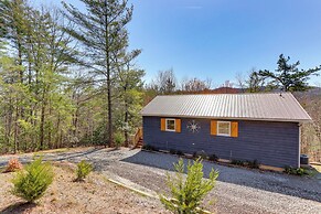 Couple's Retreat: Mtn-view Cabin in Blue Ridge!