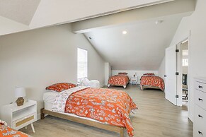 5 Mi to Bear Lake State Park: Home w/ Deck