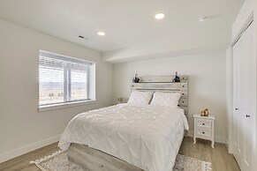 5 Mi to Bear Lake State Park: Home w/ Deck