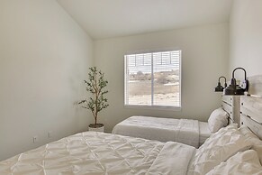 5 Mi to Bear Lake State Park: Home w/ Deck