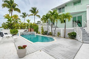 Dock + Balcony: Serene Big Coppitt Key Escape