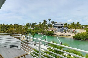 Dock + Balcony: Serene Big Coppitt Key Escape