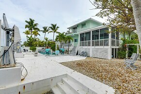 Dock + Balcony: Serene Big Coppitt Key Escape