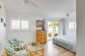 Dock + Balcony: Serene Big Coppitt Key Escape