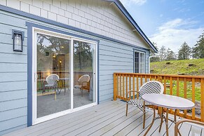 3 Mi to Beach: Oregon North Coast Retreat