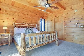 1 Mi to Lake Henry: Peaceful Poconos Cabin!