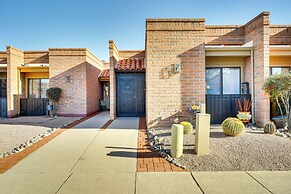 Close to Golf: Mtn-view Townhome in Green Valley