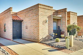 Close to Golf: Mtn-view Townhome in Green Valley