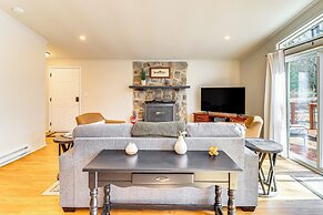 Community Perks: Updated Albrightsville Retreat!