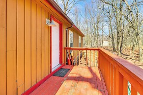 Community Perks: Updated Albrightsville Retreat!