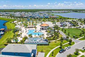 Vibrant 5Bd w Private Pool Waterpark at Storey Lake 4811m