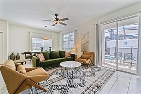 Vibrant 5Bd w Private Pool Waterpark at Storey Lake 4811m