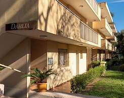 Les 15 Pins & La Mer