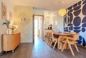 Les 15 Pins & La Mer