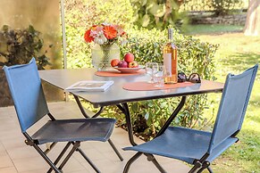 Les 15 Pins & La Mer