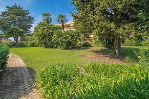 Les 15 Pins & La Mer