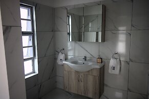 Little Bush Guesthouse