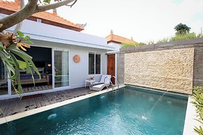 Saka Luxury Villa