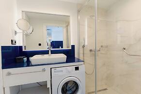 Eleven Way Apartments