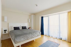 Eleven Way Apartments