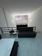 Periférico Bodega con Departamento A
