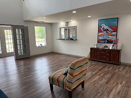 Brentwood Inn & Suites