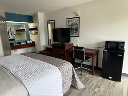 Brentwood Inn & Suites