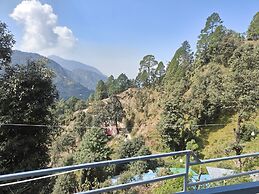 Himwanderer Camps and Cottages Pangot