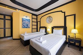 Lotus Home Cafe - Signature