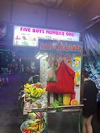 Mai Mai Hostel Homestay