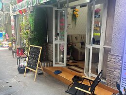 Mai Mai Hostel Homestay