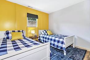 Bear Walk Cottage in Black Mountain