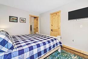 Bear Walk Cottage in Black Mountain